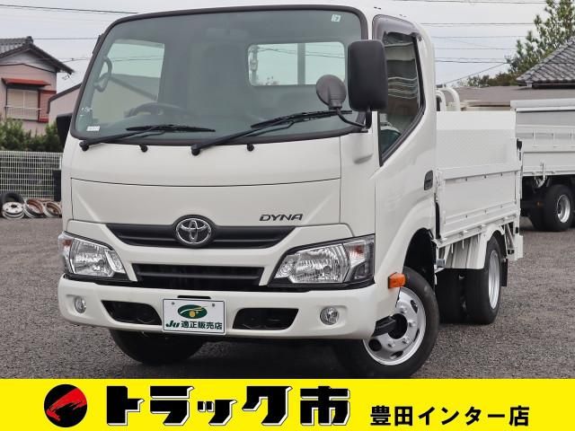 TOYOTA DYNA 2019