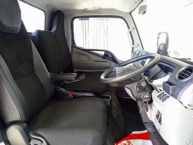 MITSUBISHI CANTER 2020