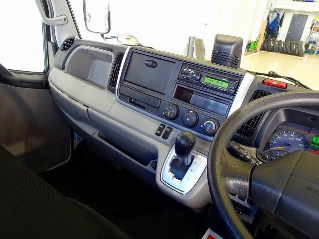 MITSUBISHI CANTER 2020