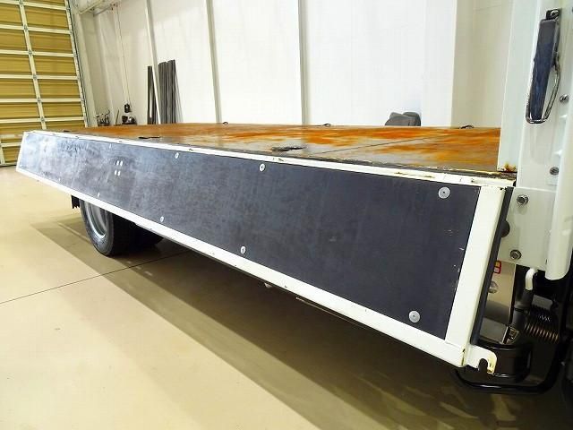 MITSUBISHI CANTER 2020