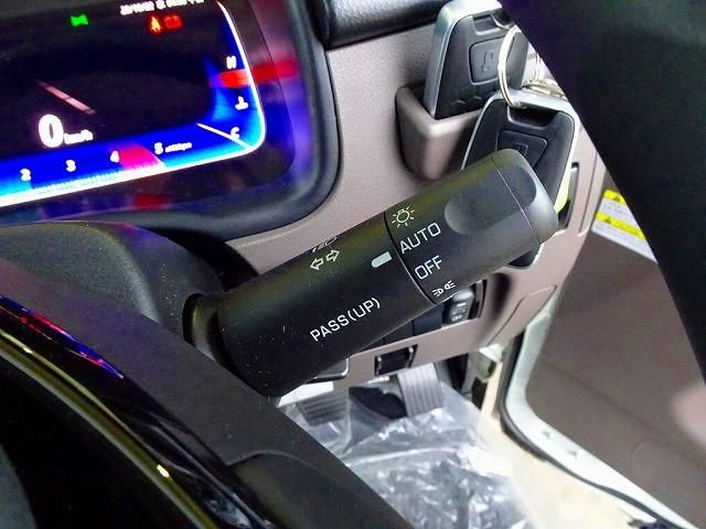 MITSUBISHI CANTER 2025