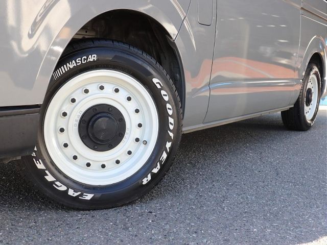 TOYOTA HIACE van 2WD 2018