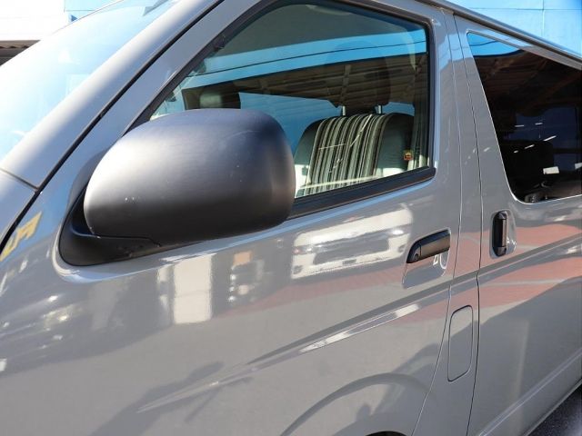 TOYOTA HIACE van 2WD 2018