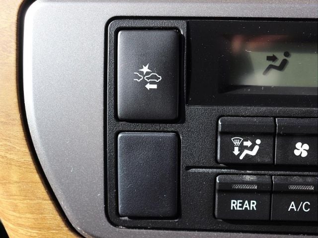 TOYOTA HIACE van 2WD 2018