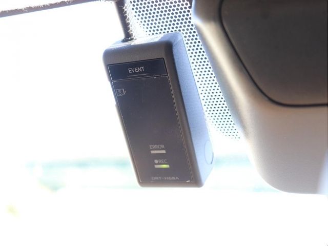 TOYOTA HIACE van 2WD 2018