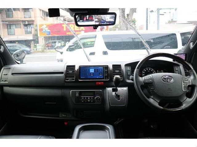 TOYOTA HIACE van 2WD 2023