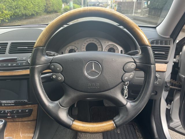MERCEDES BENZ MERCEDES BENZ E class sedan 2008