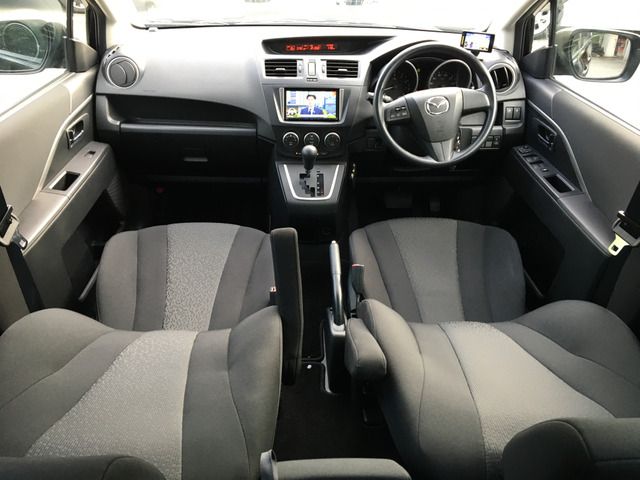 MAZDA PREMACY 2010