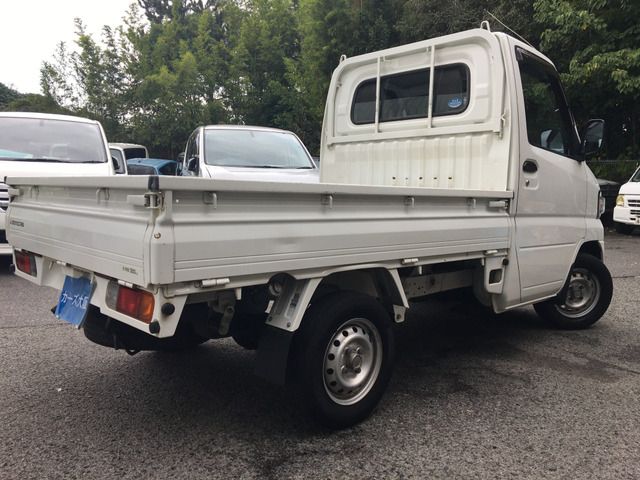 MITSUBISHI MINICAB truck 2013