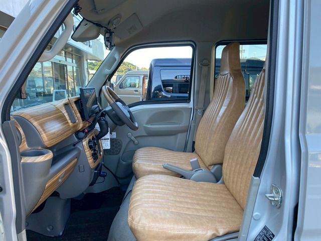 NISSAN NV100 CLIPPER 4WD 2017