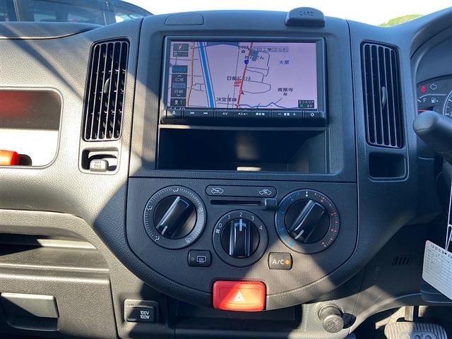 NISSAN NV150 AD 2WD 2020