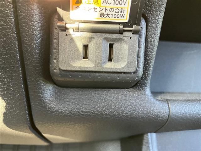 NISSAN NV150 AD 2WD 2020