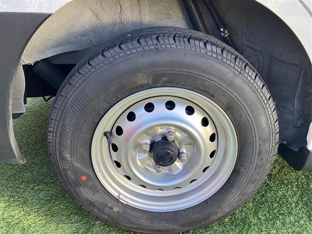 NISSAN NV150 AD 2WD 2020