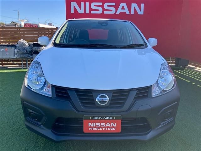 NISSAN NV150 AD 2WD 2020
