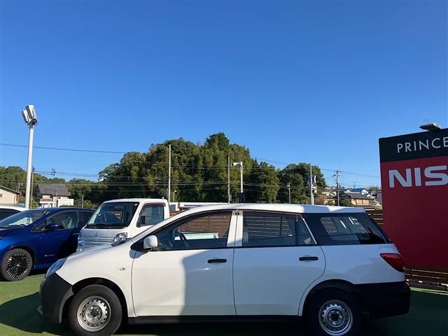 NISSAN NV150 AD 2WD 2020