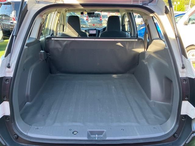 NISSAN NV150 AD 2WD 2020