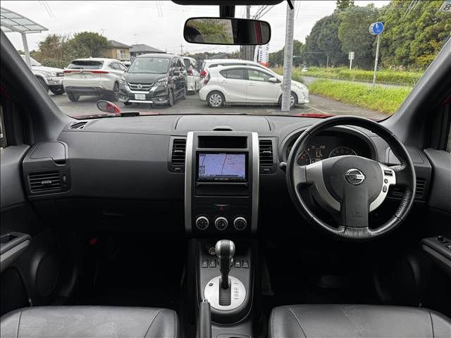 NISSAN X-TRAIL 4WD 2012