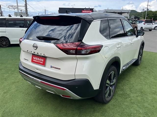 NISSAN X-TRAIL HYBRID 4WD 2023