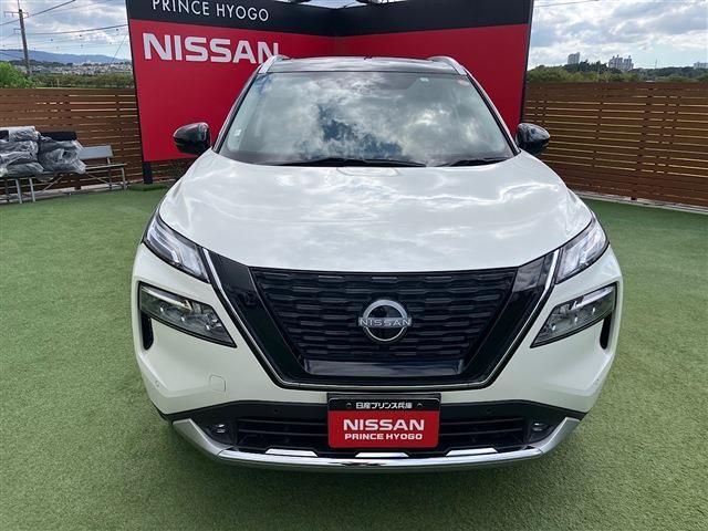 NISSAN X-TRAIL HYBRID 4WD 2023