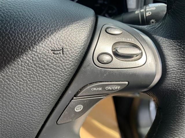 NISSAN FUGA HYBRID 2022