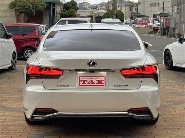 TOYOTA LEXUS LS500h 2021