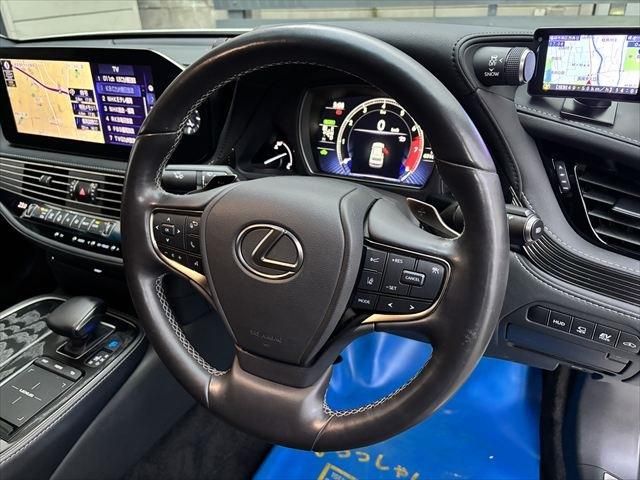 TOYOTA LEXUS LS500h 2021