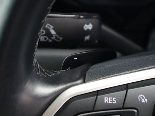 VOLKSWAGEN VOLKSWAGEN POLO 2023