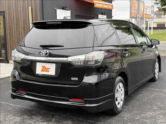 TOYOTA WISH 2013