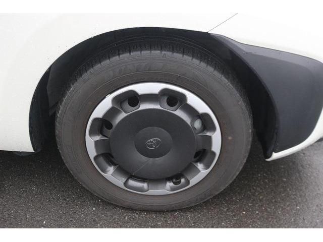 TOYOTA SIENTA HYBRID 2022