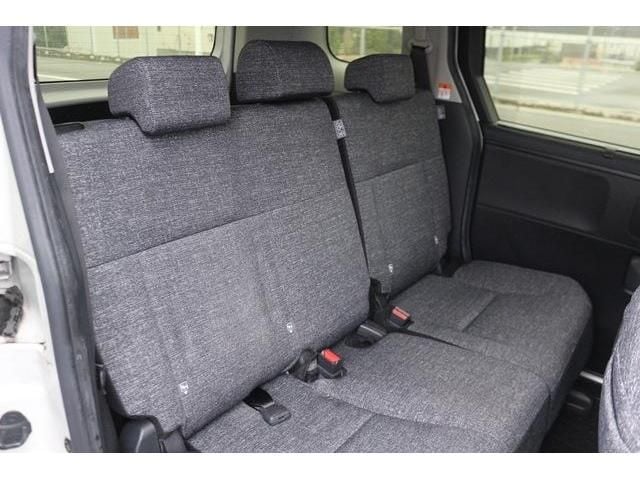 TOYOTA SIENTA HYBRID 2022