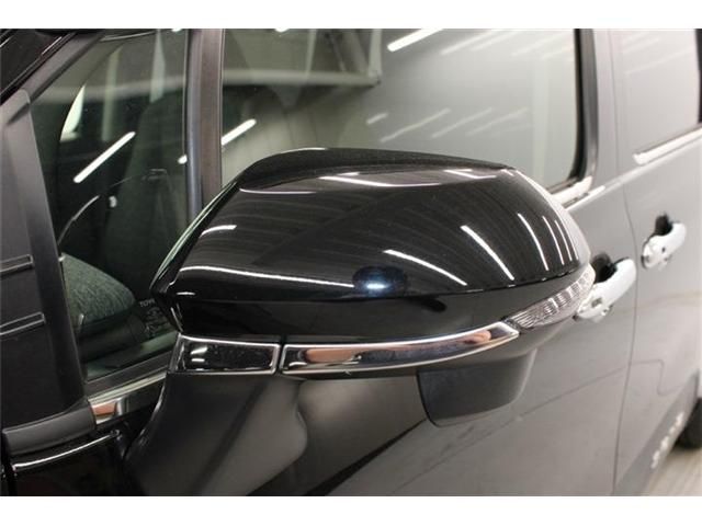 TOYOTA SIENTA HYBRID 2022