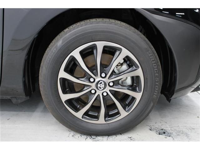 TOYOTA SIENTA HYBRID 2022