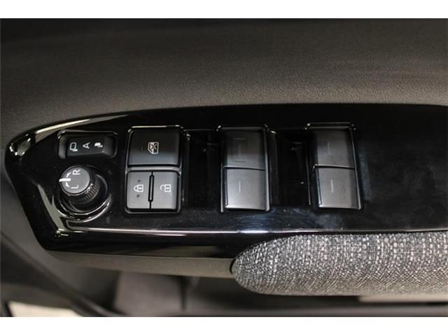 TOYOTA SIENTA HYBRID 2022