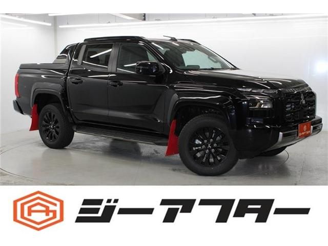 MITSUBISHI TRITON 2025