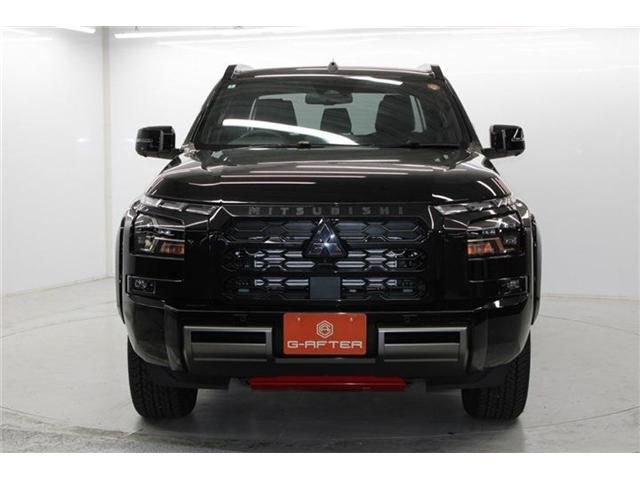 MITSUBISHI TRITON 2025