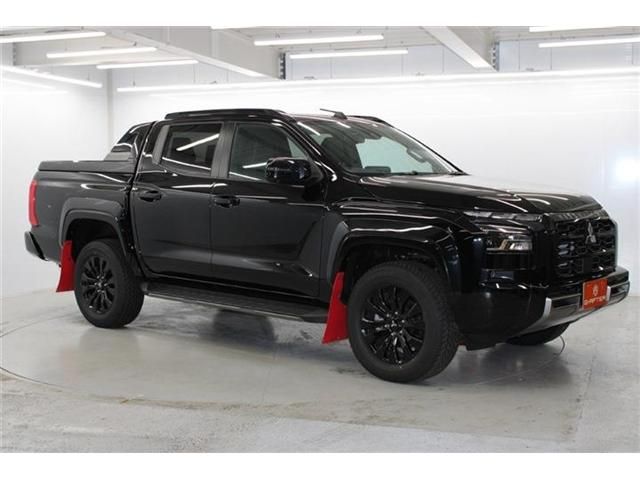 MITSUBISHI TRITON 2025