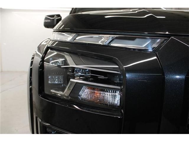 MITSUBISHI TRITON 2025