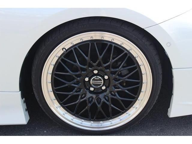 TOYOTA PRIUS PHV 2017