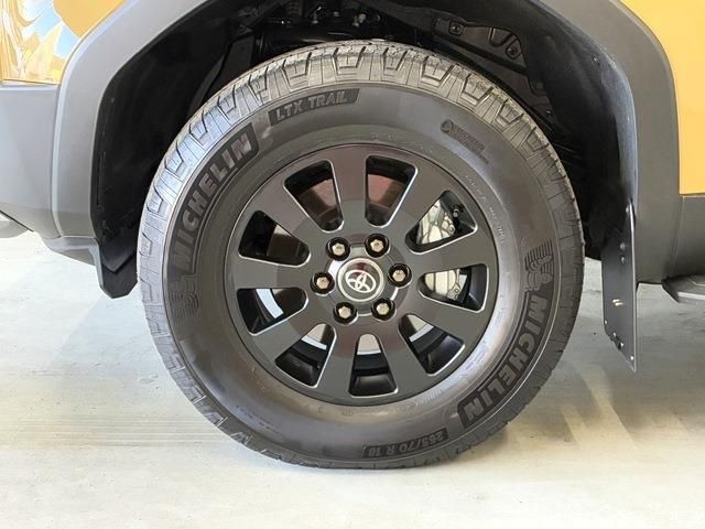 TOYOTA LANDCRUISER 250 2024