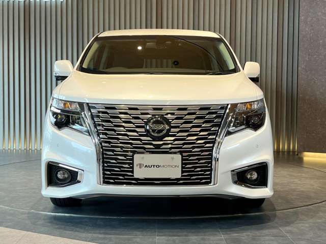 NISSAN ELGRAND 2022
