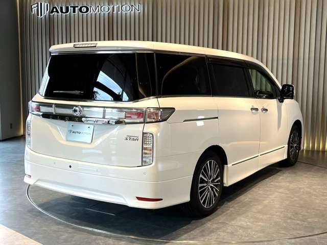 NISSAN ELGRAND 2022