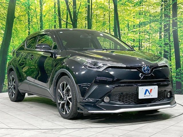 TOYOTA C-HR 2017
