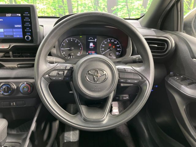 TOYOTA YARIS 2021