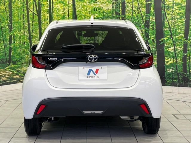 TOYOTA YARIS 2021
