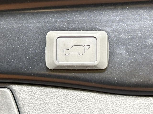 TOYOTA RAV4 4WD 2022