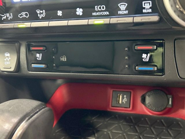 TOYOTA RAV4 4WD 2022