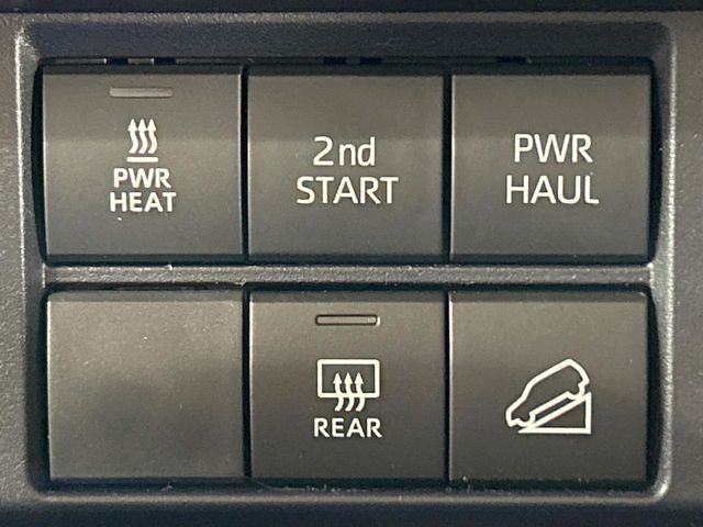 TOYOTA LANDCRUISER 70 2024