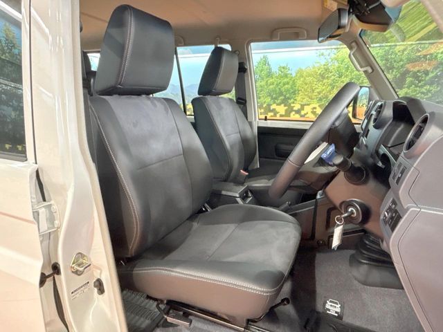 TOYOTA LANDCRUISER 70 2024