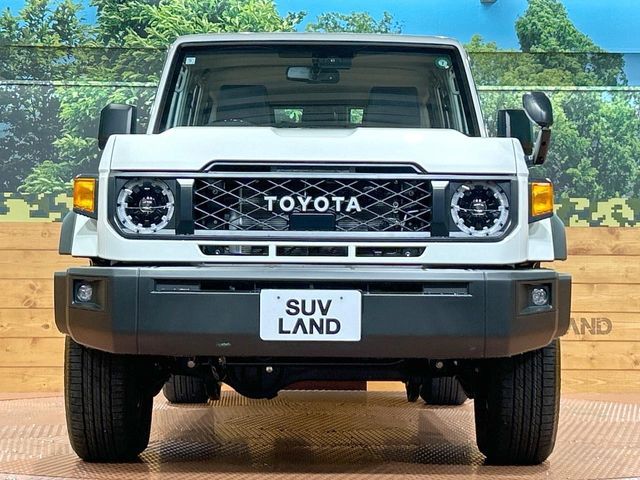 TOYOTA LANDCRUISER 70 2024
