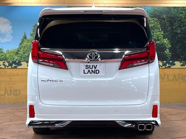 TOYOTA ALPHARD 2022